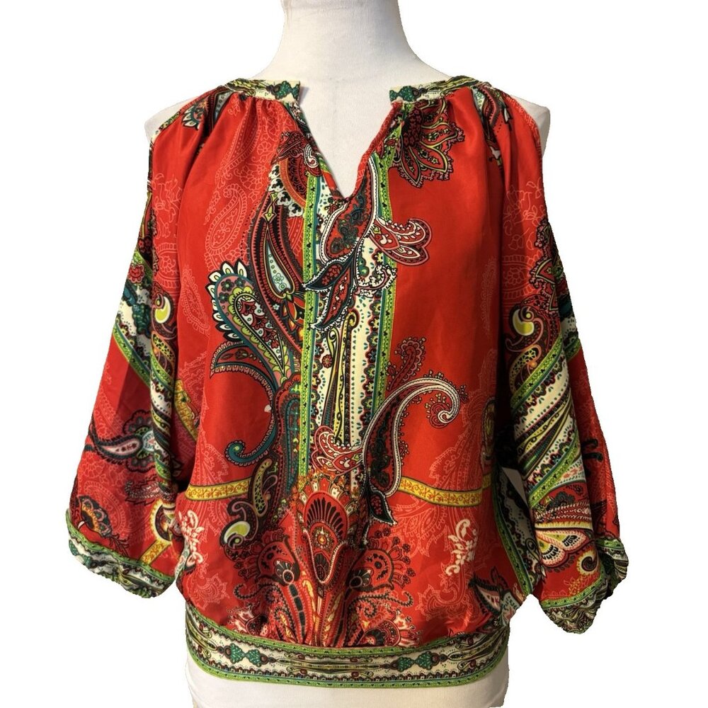 ECI Top M Medium Red Black Green Paisley Cold Slit Sleeve Washable